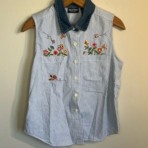 Blue Denim Collared Vest with Floral Embroidery 100% Cotton Size M
